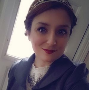 Meet your Posher, Alyson